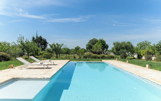 Charme Ostunese con piscina