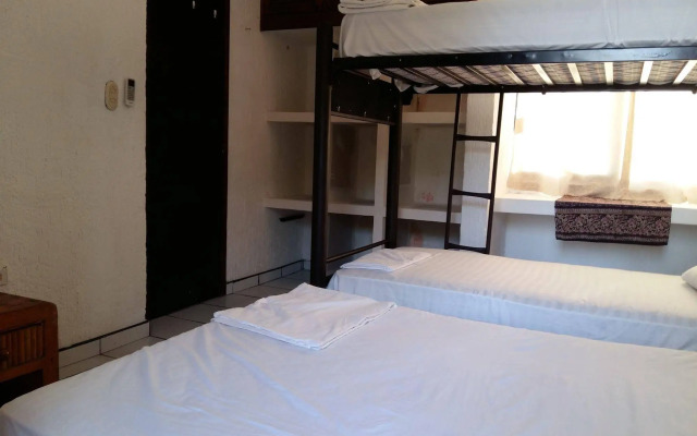 Kukulcan Hostel & Friends