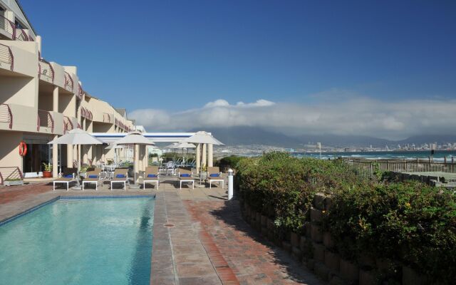 Cape Town Beachfront Apartments At Leisure Bay