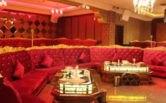 Star Hotel