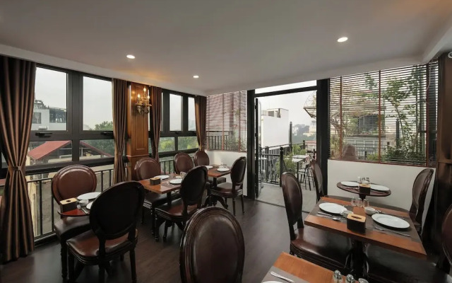 Trang Trang Luxury Hotel