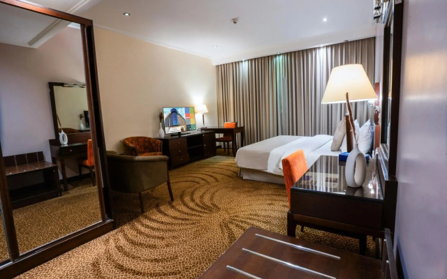 Ayass Hotel
