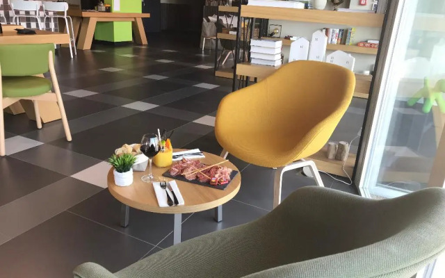 Campanile Findrol Savoie Leman