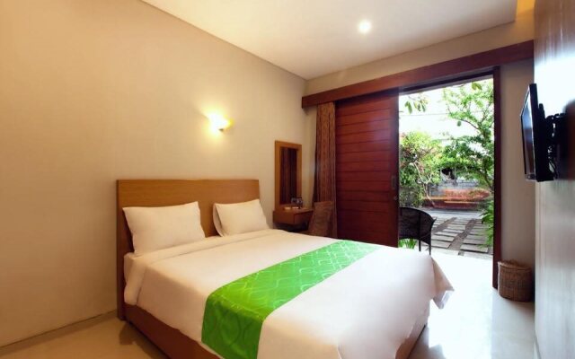 De'Lalis Home Stay