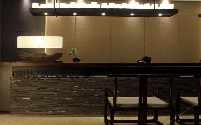Golden Gulf Hotel