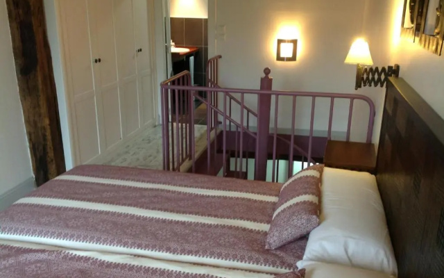 Apartamentos Rurales La Villa de Piedra