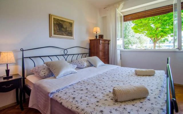 Turkish Tower Apartment