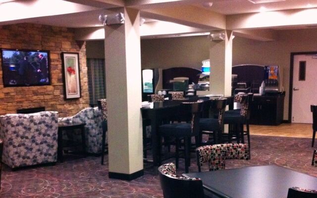 Holiday Inn Express & Suites Arkadelphia - Caddo Valley