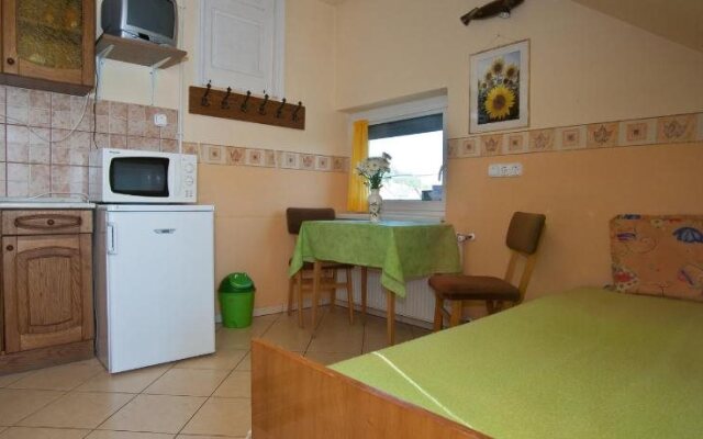 Margaret Apartman
