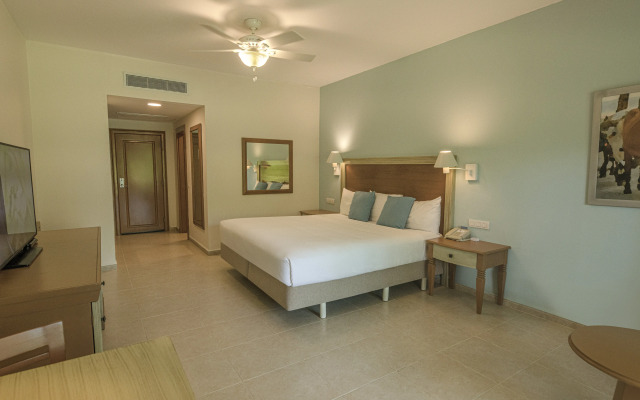 Iberostar Waves Punta Cana