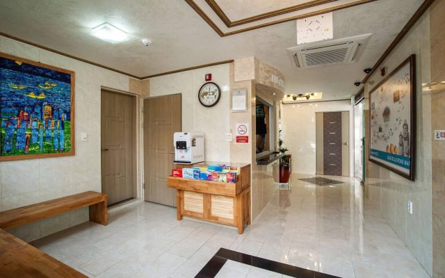 Hotel Maple