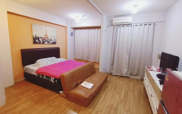 Apartment Centerpoint