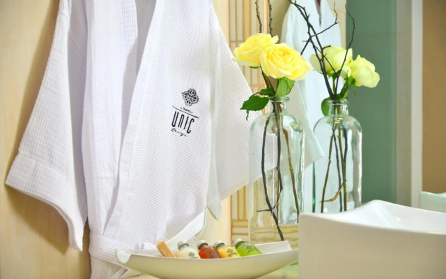 Unic Design Hotel - Near Mamitas Beach Club