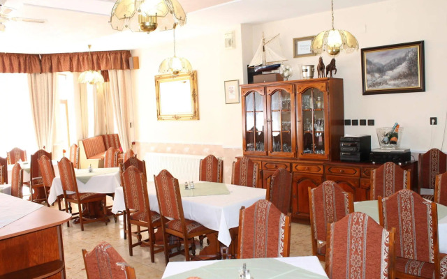 Hotel Kentaur