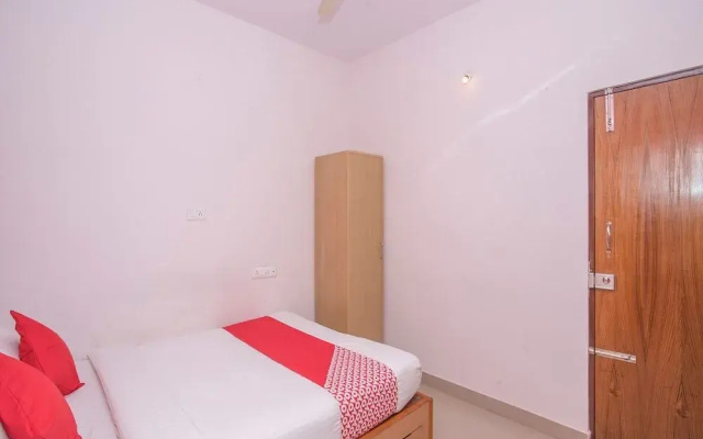 OYO 15016 Hotel City Plaza