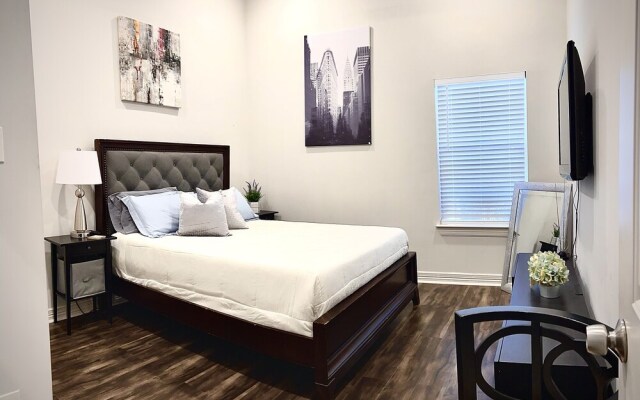 Gated Downtown Jewel