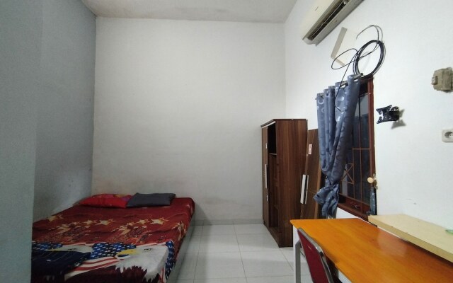 Wisma Hiro Pertiwi by OYO Rooms