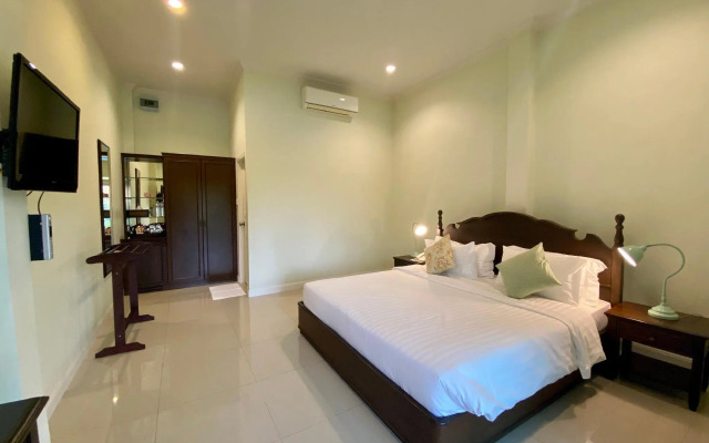 Ruenmaihom Riverside Cottage