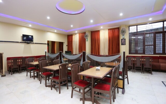 OYO 9904 Vyshakh Hotel