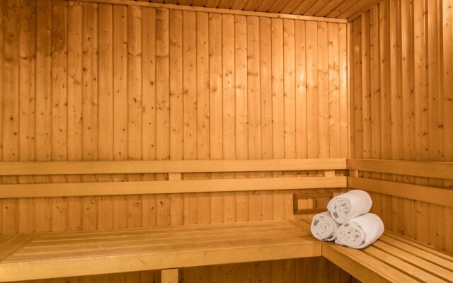 Luxurious Villa in Weert for 24 Persons