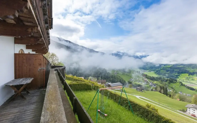 Welcoming Apartment in Stummerberg