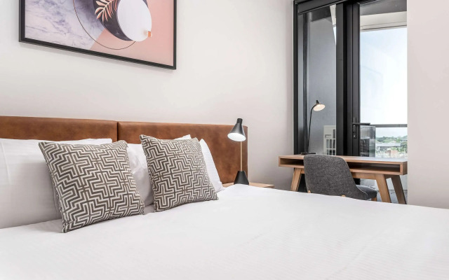 Domi Serviced Apartments