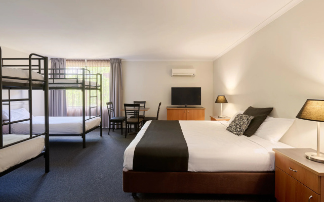 Abode Tuggeranong