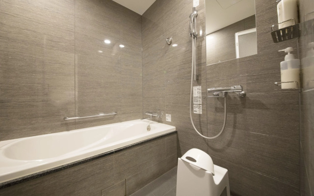 Quintessa Hotel Osaka Bay