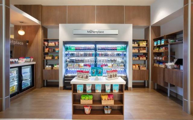 Crowne Plaza Kansas City Downtown by IHG