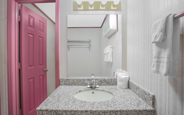 Knights Inn Mount Airy