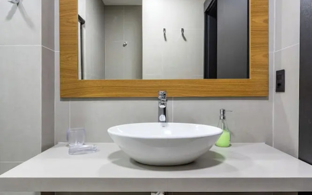 5 minutos da Praia do Leblon - AP302