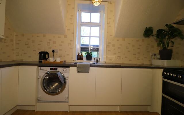 Mossley Hill Retreat