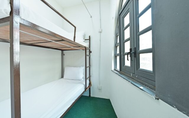 SPOT ON 90850 Ehsan Travels Home  Kl