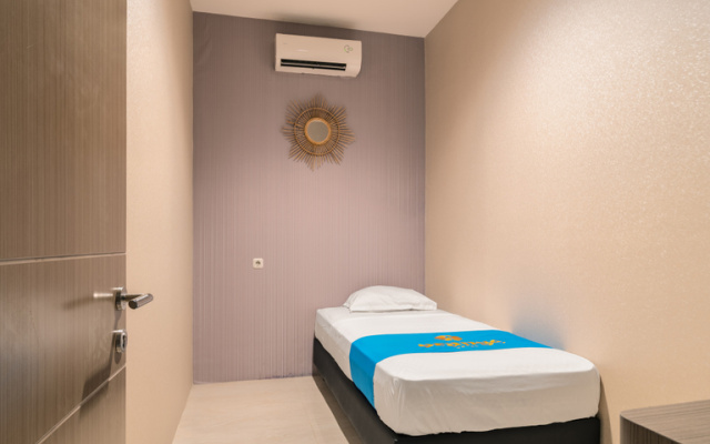 Orange Hotel Surabaya – Guest Rooms – Surabaya