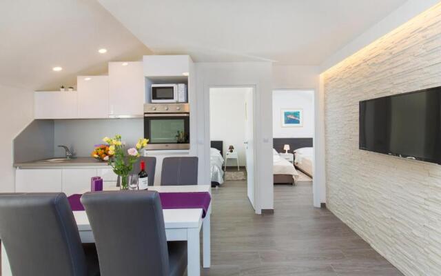 Sunset Apartment