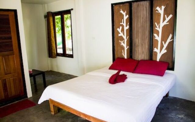 Ban Inchat Bungalow