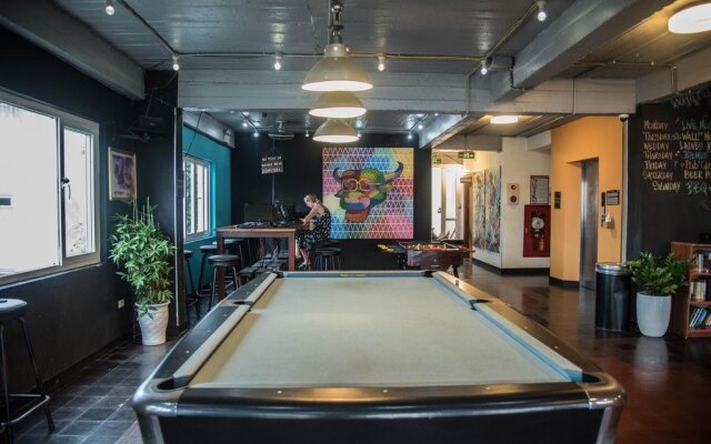 Vietnam Backpacker Hostels Downtown