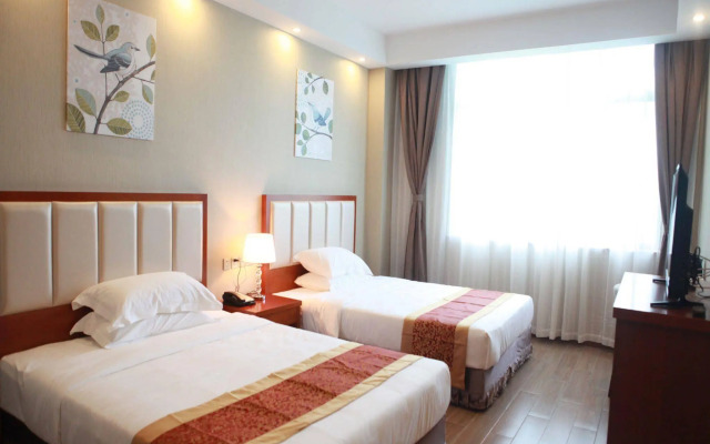 Casa Resort Hotel