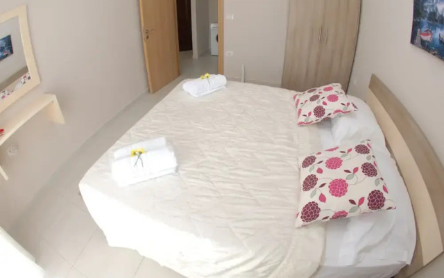 Wave Apartments Sarande