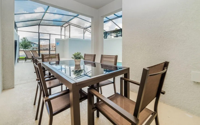 1593 Moon Valley Drive