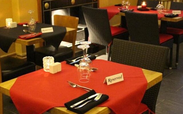 Elgano Hotel
