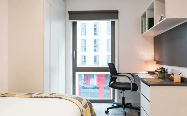 For Students Only Chic Studios and Ensuites at Chapter Highbury II in London
