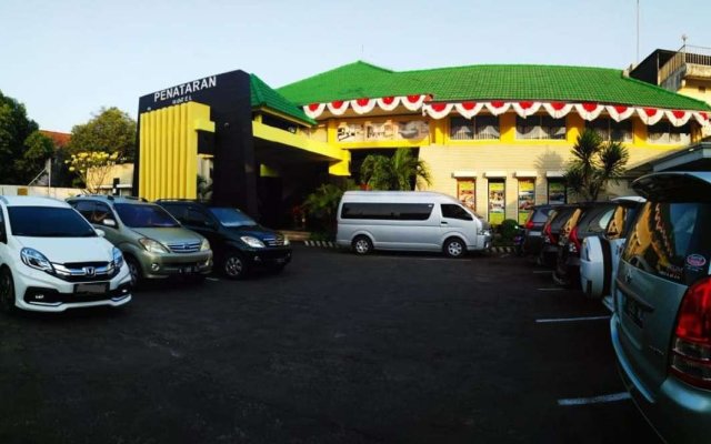 Penataran Hotel