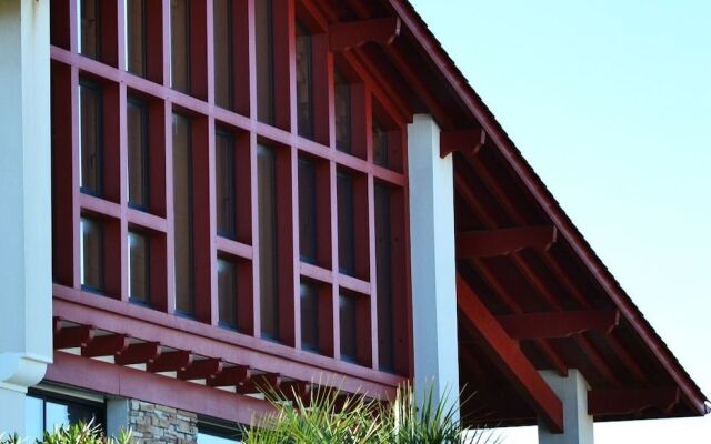 Villa Cenitz Lafitenia Resort