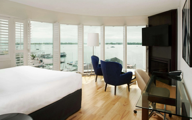 Radisson Blu Toronto Downtown