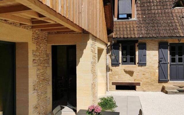 Gite Coly-Saint-Amand, 5 pièces, 8 personnes - FR-1-616-85