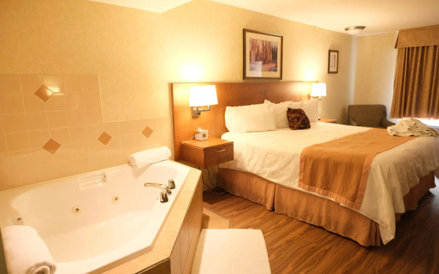 Rosslyn Inn and Suites