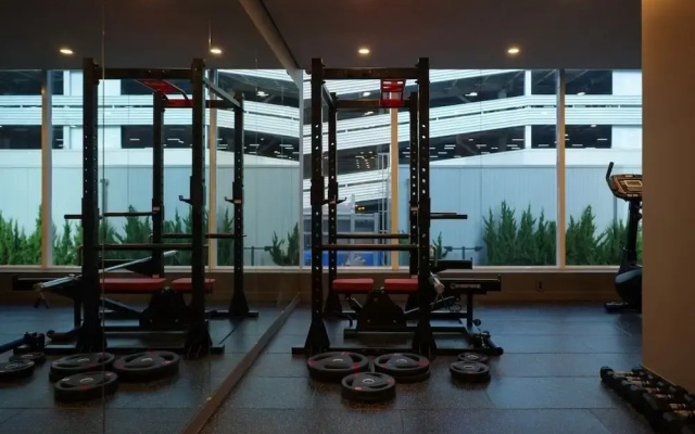 Workers Hotel Daejeon by Aank