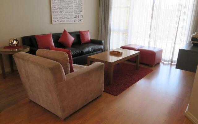 Lagoon Beach Hotel Apartments