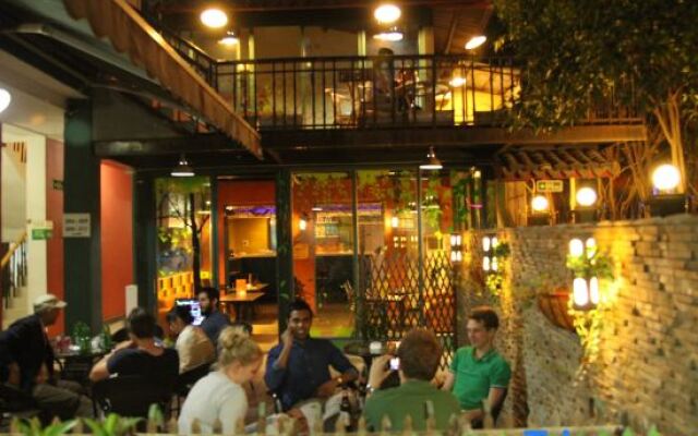 Binjia International Youth Hostel - Shanghai